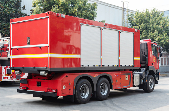 SAIC-HONGYAN Self Loading And Unloading Fire Truck