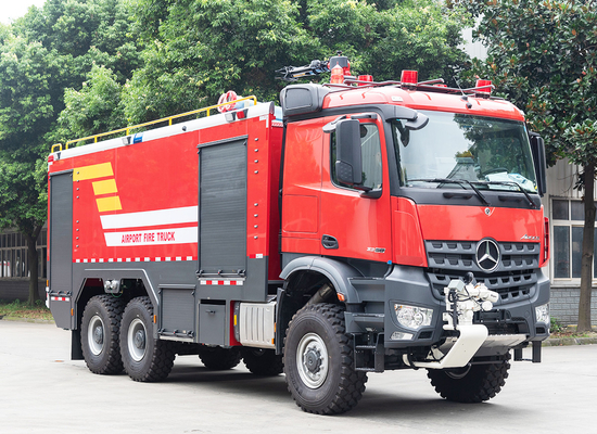 Benz 6x6 ARFF Airport Fire Truck With Aluminum Alloy Welded Structure