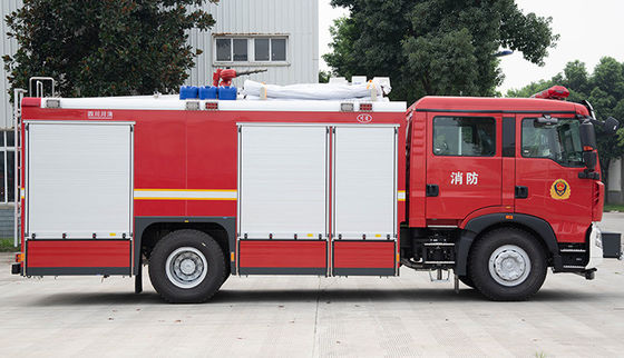 Sinotruk HOWO 8t Water Foam Fire Fighting Truck Specialized Vehicle China Manufacturer